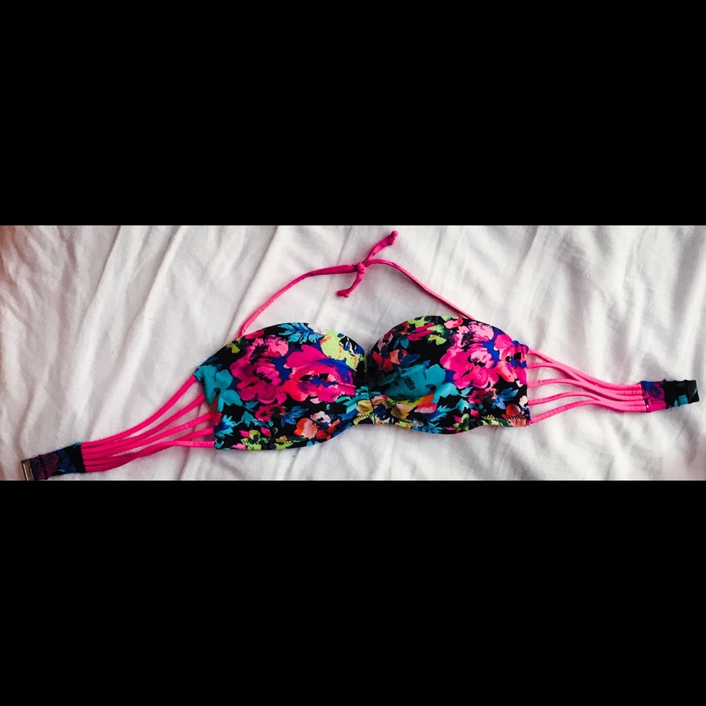 Bandeau bikini top